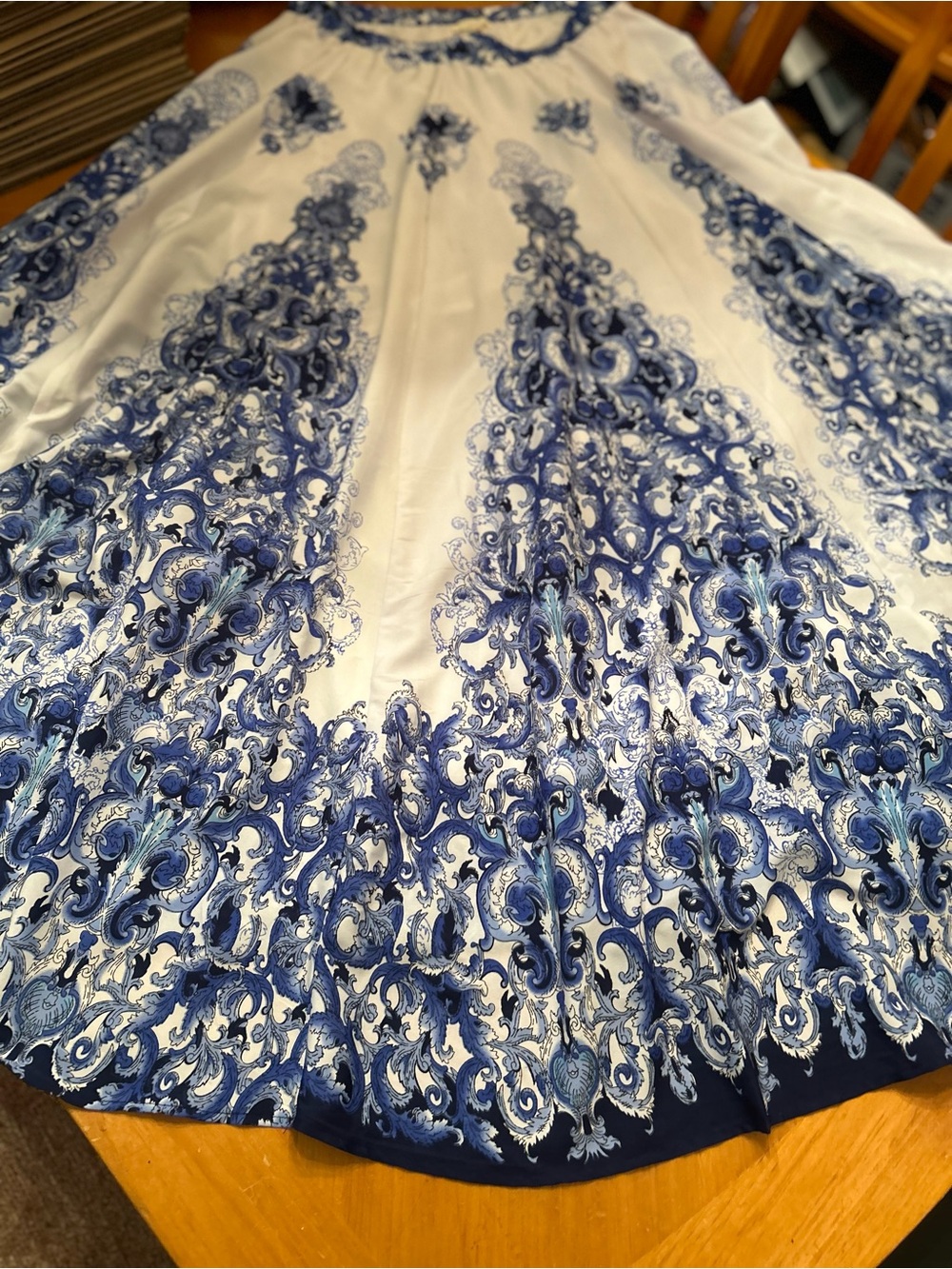 Women’s Navy and White Baroque Print Skirt